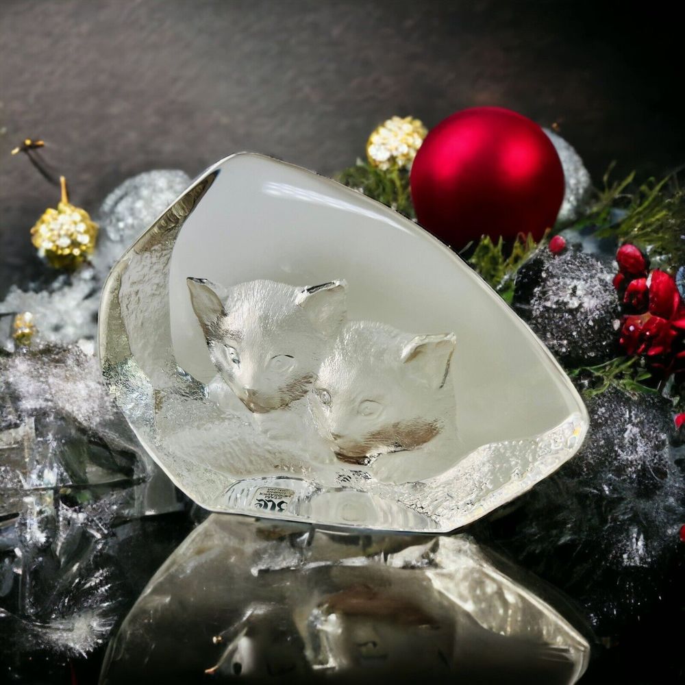 Mats Jonasson Glass Lead Crystal Curious Kitten Cat Lover Gift Sweden Signed